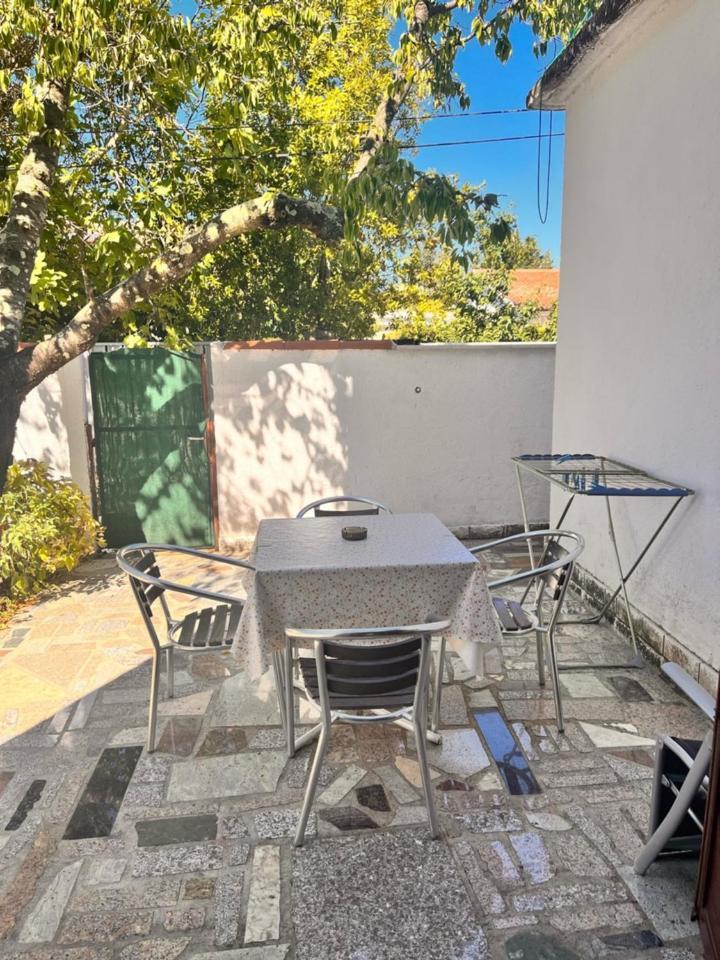 Apartmani Lido Basanija Exterior photo